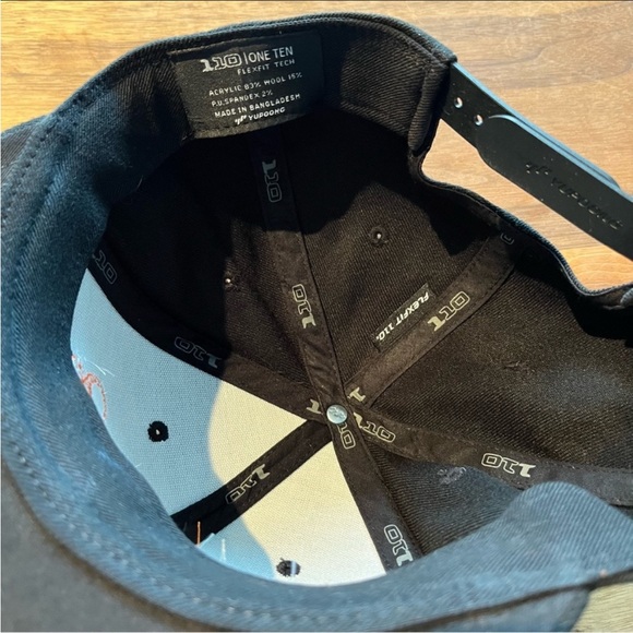 Lords Snap Back Cap Black Adjustable NWOT - Picture 3 of 5